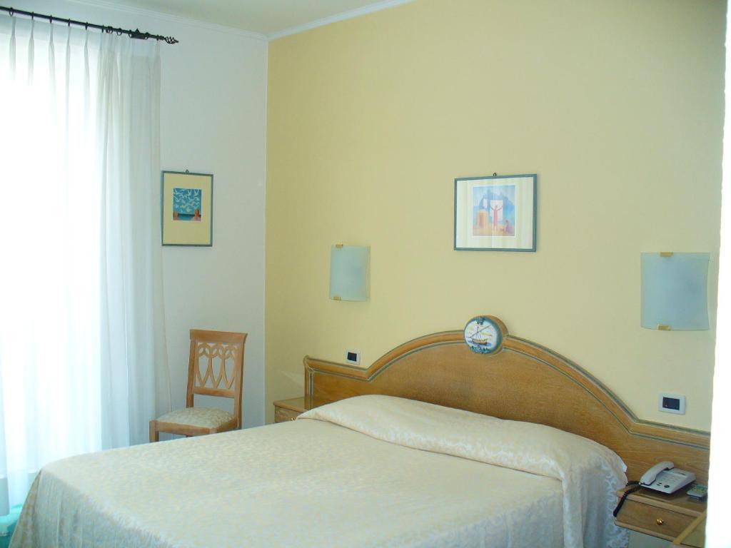 Hotel La Marticana Ischia Room photo